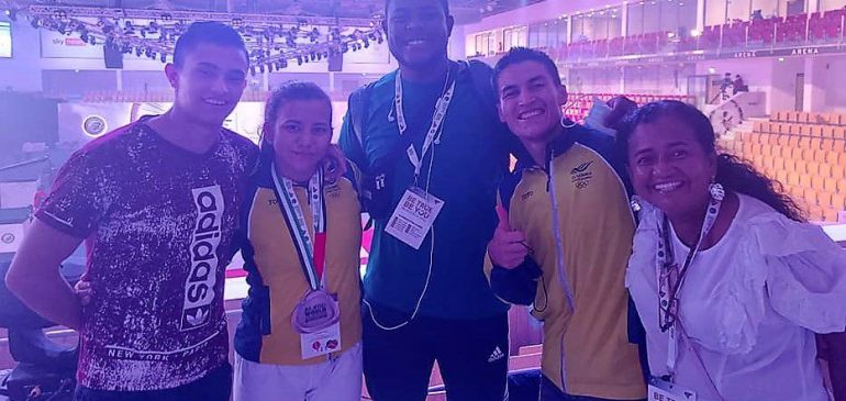 Sara Castañeda obtiene medalla de bronce en mundial de Jiu Jitsu en Emiratos Árabes.
