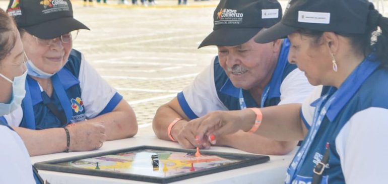 Mas de 300 adultos mayores de todo el país disfrutaron del ‘match recreativo’ de IDERMETA.