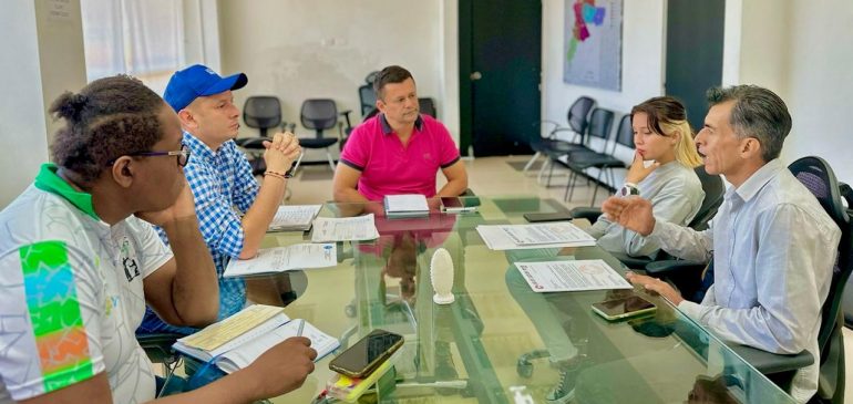 <strong>Director de IDERMETA se reunió con ligas deportivas</strong><strong></strong>