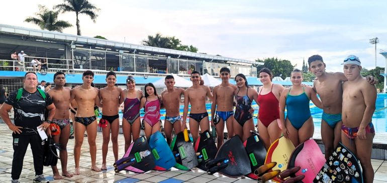 Lluvia de medallas para la natación del Meta