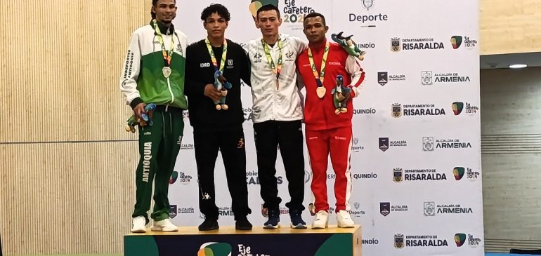 Día de medallas para la lucha y la natación paralímpica del Meta